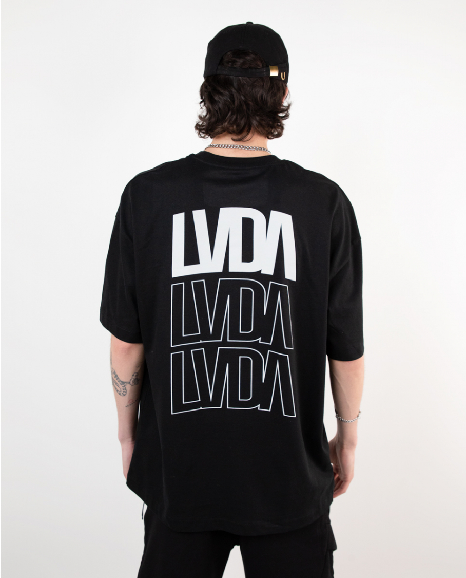 CAMISETA OVERSIZED FIT LVDA 